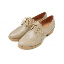 Brunii 約克莊園中跟牛津鞋