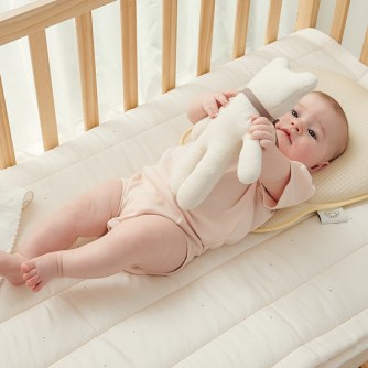 Milo & Gabby Baby Head Shaping Pillow