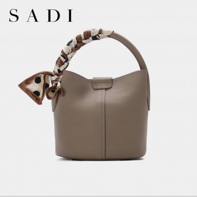 Sadi 轻奢荔枝纹水桶包 (110 X 55CM)